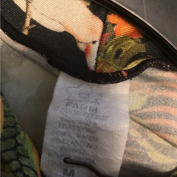 Farm Rio cropped top Sz M - Picture 8 of 8